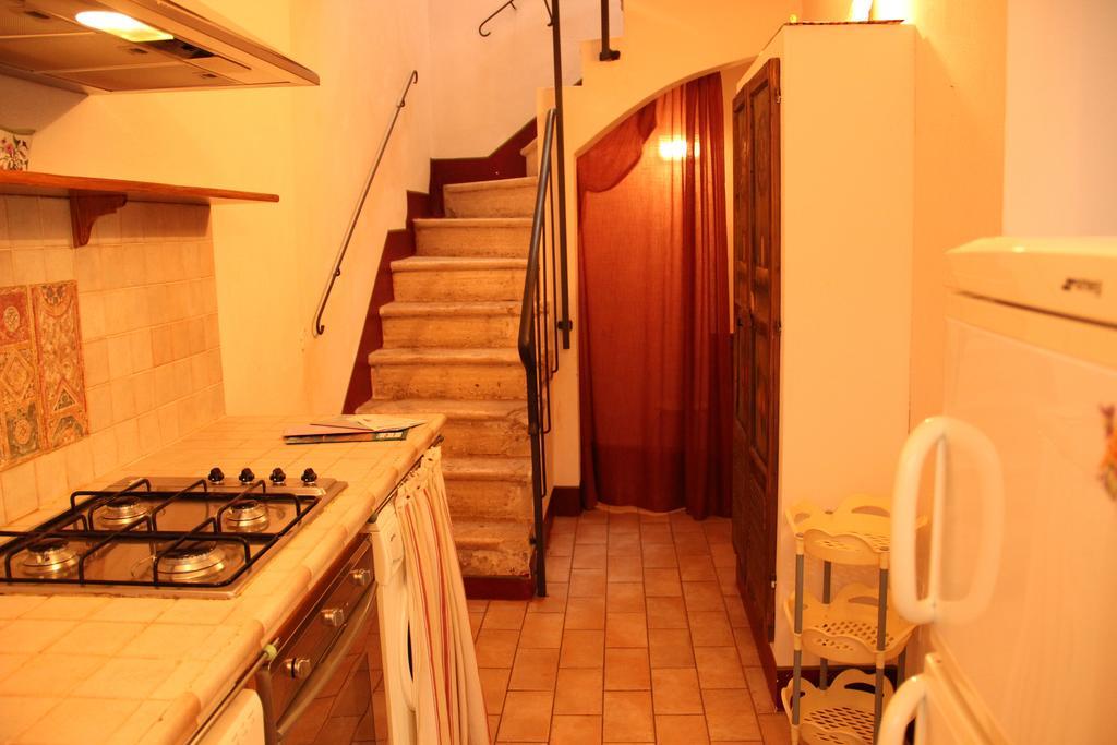 Delizioso Trilocale In Centro Apartment Montemerano Phòng bức ảnh